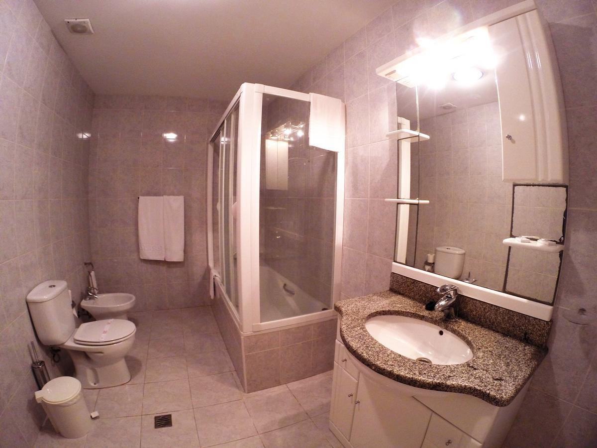 Apartamentos Turisticos Vila Praia Vila Praia de Âncora Eksteriør bilde